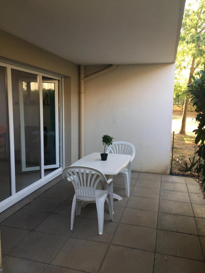 Les Jardins De Louise-2 Pers Avec Parking-Terrasse Apartman Vénissieux Kültér fotó